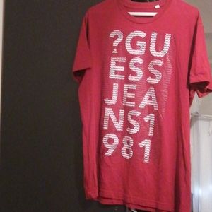 Guess tshirt